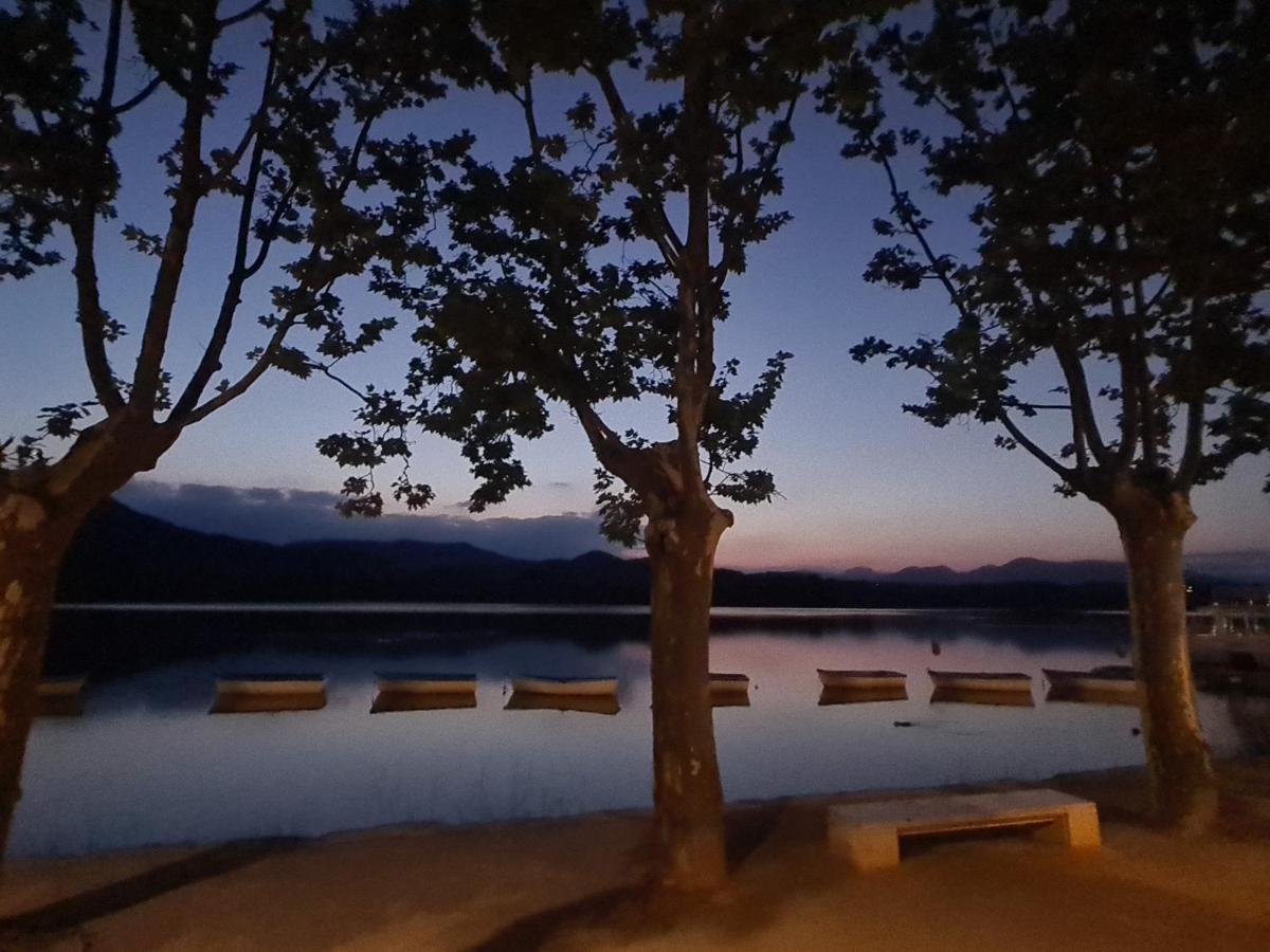 Harveys Homestay - Adults Only Mieres  Buitenkant foto