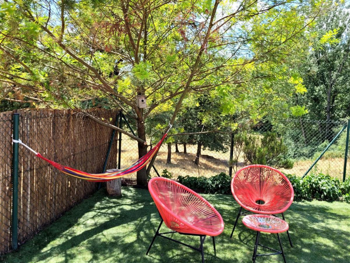 Harveys Homestay - Adults Only Mieres  Buitenkant foto