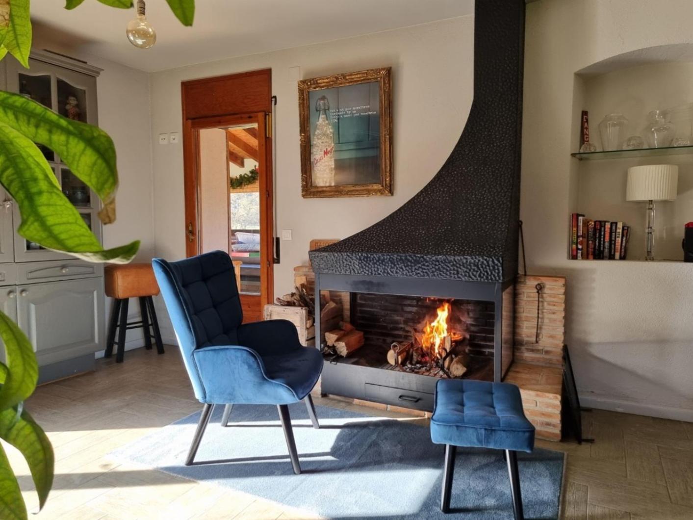 Harveys Homestay - Adults Only Mieres  Buitenkant foto